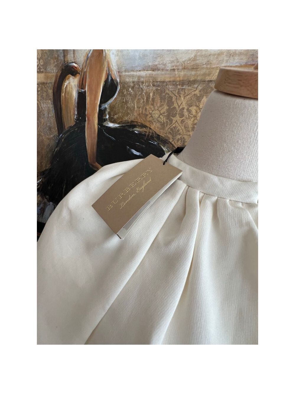 NWT Women's Burberry Ivory OneSize Shrug - Picture 5 of 5